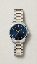 Reloj de acero con esfera azul marino